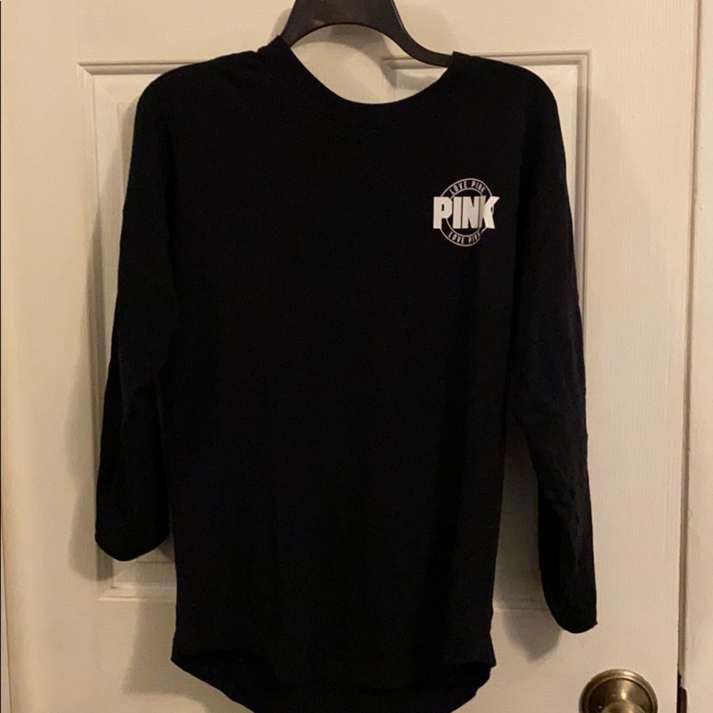 Long-sleeved shirt